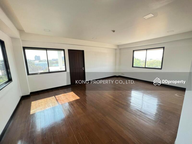 ให้เช่าโกดัง พร้อมสำนักงาน พระโขนง กรุงเทพ ใกล้BTSปุณณวิถี, กรุงเทพ, บางจาก, พระโขนง, กรุงเทพ, 1,000 ตร.ม., โกดัง-โรงงาน ให้เช่า, โดย Jakarin Houpramong, 10766781 - DDproperty.com