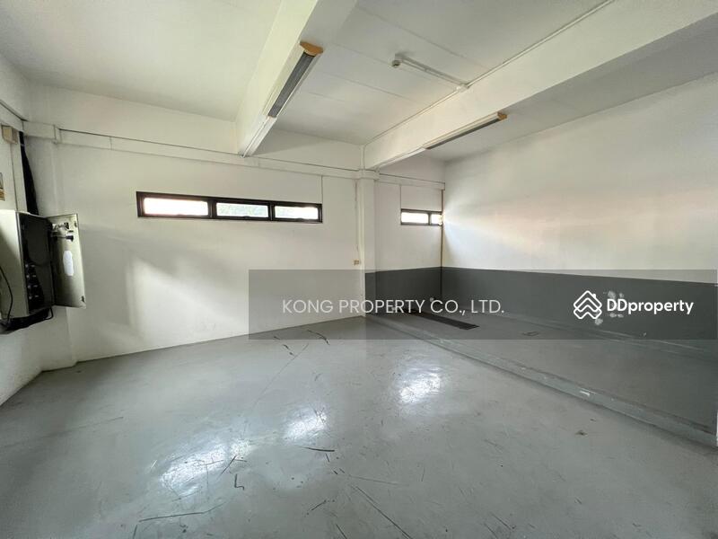 ให้เช่าโกดัง พร้อมสำนักงาน พระโขนง กรุงเทพ ใกล้BTSปุณณวิถี, กรุงเทพ, บางจาก, พระโขนง, กรุงเทพ, 1,000 ตร.ม., โกดัง-โรงงาน ให้เช่า, โดย Jakarin Houpramong, 10766781 - DDproperty.com