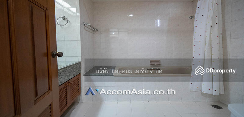 Ruamsuk Condominium, Bangkok, 12 Soi Athakravi, Khong Tan, Khlong Toei, Bangkok, 3 Bedrooms, 330 sqm, Condo For Rent, by บริษัท แอคคอม เอเซีย จำกัด, 10767418 - DDproperty.com