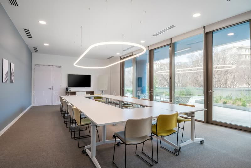 Spaces Summer Hill, Bangkok, 1106 Sukhumvit Road, Phra Kanong, Khlong Toei, Bangkok, , 20 sqm, Office Space For Rent, by IWG SERVICES (THAILAND) COMPANY LIMITED, 10768986 - DDproperty.com