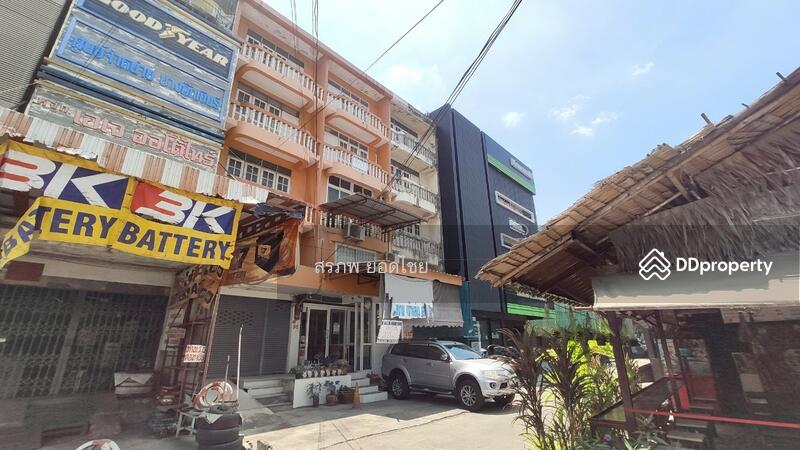 ขาย - ขาย ตึก อาคารพาณิชย์ 5 ชั้น 20.3 ตร.ว. ติดถนนรามคำแหง ใกล้สถานีรถไฟฟ้าสายสีส้ม สถานีน้อมเกล้า, กรุงเทพ