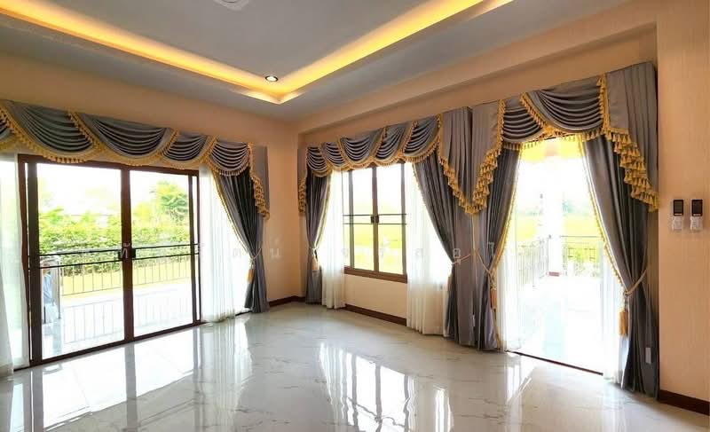 Single storey house for sale. with swimming pool, Choeng Doi, Doi Saket, Chiang Mai, ชม.3044, Choeng Doi, Doi Saket, Chiang Mai, 4 Bedrooms, 330 sqm, Single Detached House For Sale, by หทัยรัตน์ จรัสอุไรสิน, 10772793 - DDproperty.com