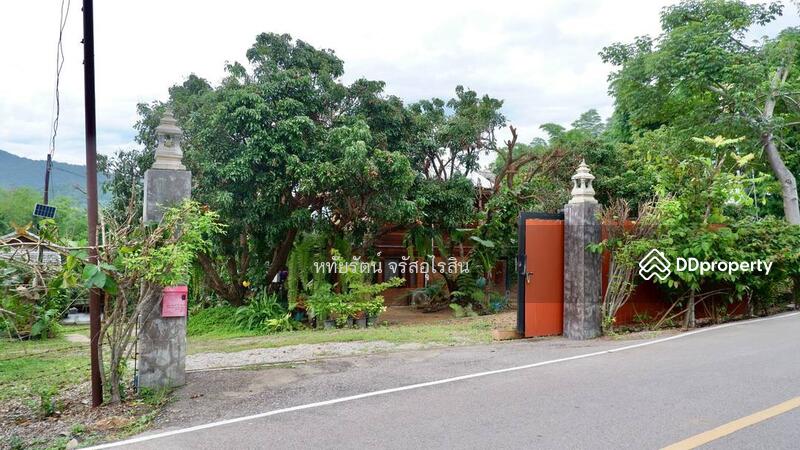 For Sale - Land and House for sale 10-2-25 rai in Chom Thong, Chiang Mai., Chiang Mai