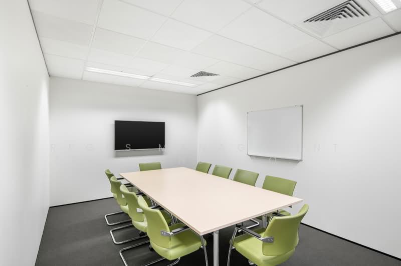 Regus Exchange Tower (42F MOS), Bangkok, 4204 Sukhumvit Road, Khlong Toei, Bangkok, , 15 sqm, Office Space For Rent, by IWG SERVICES (THAILAND) COMPANY LIMITED, 10777996 - DDproperty.com
