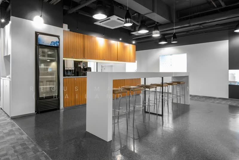 เอ็กซ์เชนจ์ ทาวเวอร์ (42F MOS), กรุงเทพ, 4204 Sukhumvit Road, คลองเตย, คลองเตย, กรุงเทพ, 110 ตร.ม., สำนักงาน ให้เช่า, โดย Regus Management (Thailand) Co., Ltd., 10778009 - DDproperty.com