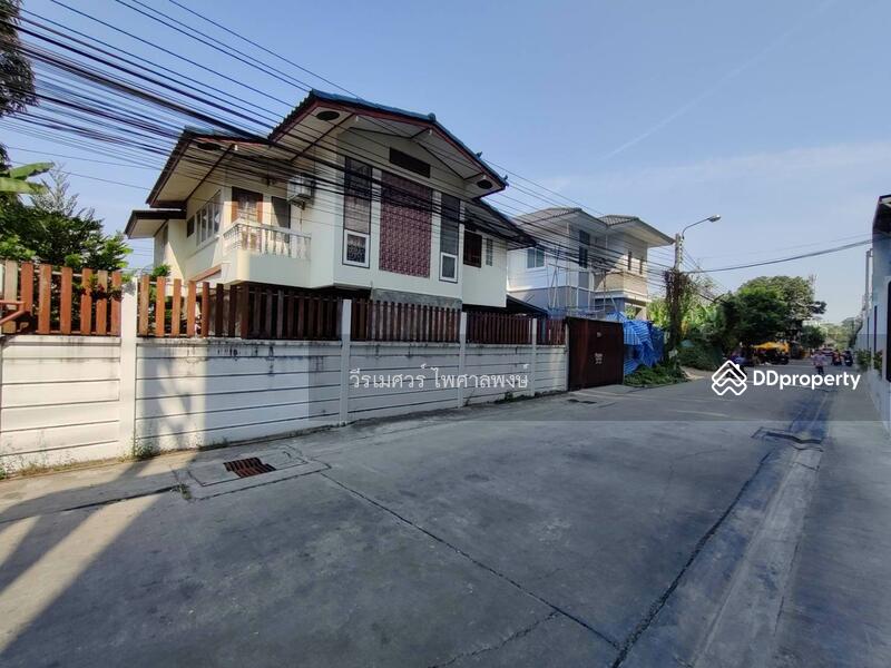 ขายที่ดิน ถนนสุขุมวิท ใกล้สถานีรถไฟฟ้า BTS (เหมาะสร้าง บ้าน และ สำนักงาน) 182.9 ตารางวา หน้ากว้าง 21