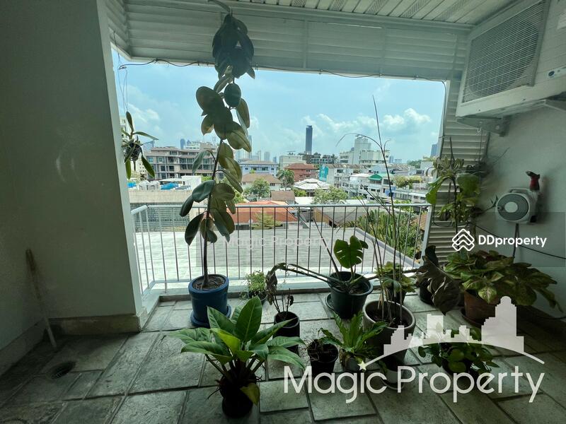 Tristan Sukhumvit 39, Bangkok, 23/1  Soi Sukhumvit 39, Sukhumvit Road, Khlong Tan Nua, Watthana, Bangkok, 3 Bedrooms, 153 sqm, Condo For Rent, by Magic Property, 10784405 - DDproperty.com