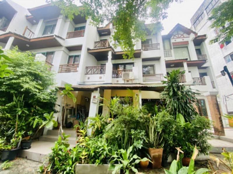 ขาย ทาวน์โฮม อ่อนนุช 21/1, bangkok, -, Suan Luang, Bangkok, 4 Bedrooms, 250 sqm, Townhouse For Sale, by กษิกาญ ชุณหมณี, 10785101 - DDproperty.com