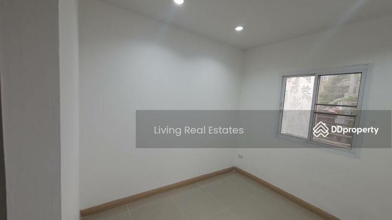 For Rent - The Roof Cheangwattana, Nonthaburi