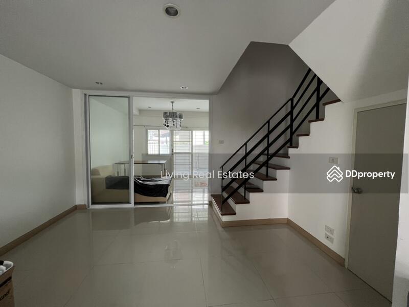 For Rent - The Roof Cheangwattana, Nonthaburi