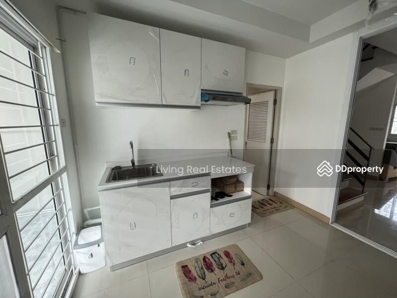 For Rent - The Roof Cheangwattana, Nonthaburi