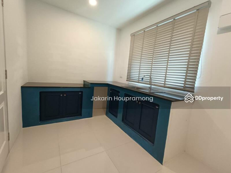 Centro Ratchapruek-Suan Phak, Nonthaburi, Bangkruai Jongtanom, Bang Kruai, Bang Kruai, Nonthaburi, 4 Bedrooms, 300 sqm, Single Detached House For Rent, by Jakarin Houpramong, 10790641 - DDproperty.com