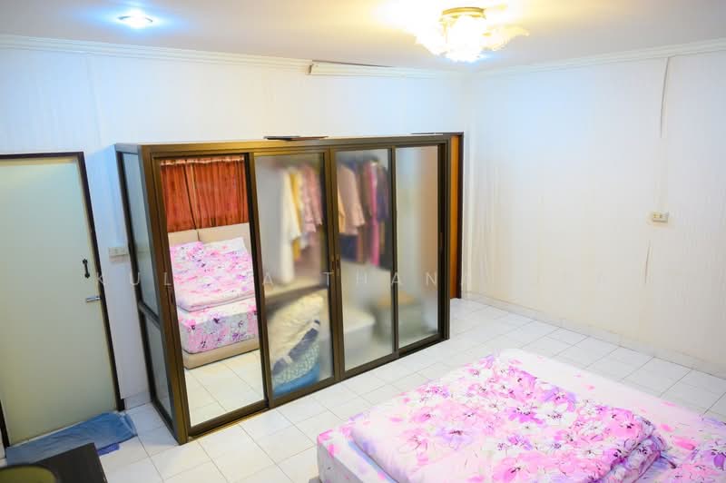H2SS-245 ต.หมากแข้ง อ.เมือง จ.อุดรธานี : Mak Khaeng Subdistrict, Mueang District, Udonthani Province, Udon Thani, แวซาย, Mak Khaeng, Muang Udon Thani, Udon Thani, 3 Bedrooms, 240 sqm, Single Detached House For Sale, by Kulaya Thanapura, 10793488 - DDproperty.com