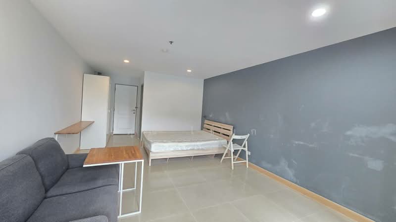 Regent Home 5 Ratchada 19, Bangkok, Viphawadee-Rangsit, Jom Phon, Chatuchak, Bangkok, Studio, 31 sqm, Condo For Sale, by Mooky ตุลาพันธุ์, 10797181 - DDproperty.com