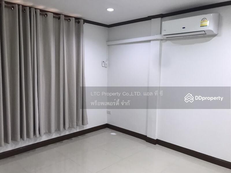 ให้เช่าบ้านเดี่ยว 2 ชั้น 50 ตร.ว 4 นอน 2 น้ำ แอร์ 5 เครื่่อง ไม่มีเฟอร์นิเจอร์ ใกล้โรงเรียนจันน์หุ่น, Bangkok, 25 ประชาราษฎร์บำเพ็ญ, Huai Khwang, Bangkok, 4 Bedrooms, 200 sqm, Single Detached House For Rent, by Khun Aranya, 10797934 - DDproperty.com
