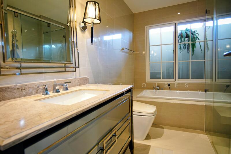 Nantawan Bangna Km.7 : นันทวัน บางนา กม.7, สมุทรปราการ, 98 ถนนบางนา-ตราด, บางแก้ว, บางพลี, สมุทรปราการ, 283 ตร.ม., บ้านเดี่ยว ขาย, โดย YTD Land&houses Real Estate Agency, 10798617 - DDproperty.com