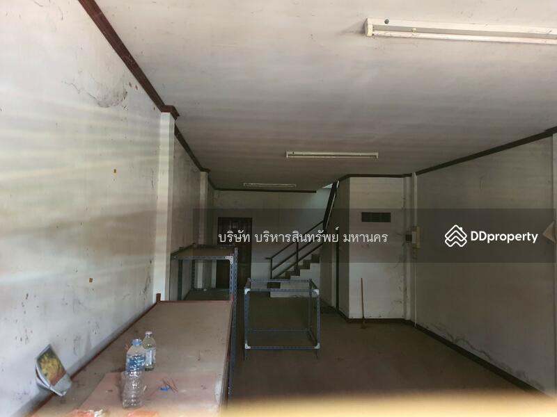 For Sale - Shophouse in Bua-chade, Surin, 19 sq.w., Surin