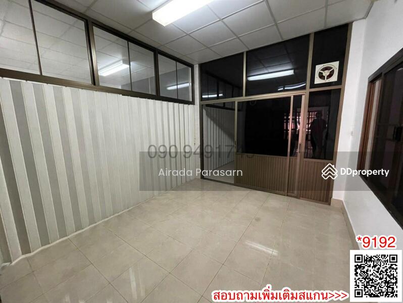 ทาวน์เฮาส์ 4 ชั้น ซอยสาธุประดิษฐ์ 40 (อยู่ต้นซอย), Bangkok, Bang Pong Pang, Yan Nawa, Bangkok, 7 Bedrooms, 204 sqm, Townhouse For Rent, by Airada Parasarn, 10807757 - DDproperty.com