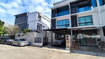 ขาย - ขายทาวน์โฮม เลียบด่วนเอกมัย-รามอินทรา (ใกล้ทางด่วน - The Walk - ตลาดนัดหัวมุม) 32.2 ตร.ว. หน้ากว้าง, กรุงเทพ