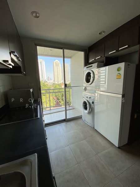 Baan Thirapa, Bangkok, 9 Soi Phra Phinit, Thung Maha Mek, Sathon, Bangkok, 3 Bedrooms, 190 sqm, Condo For Rent, by PROPERTYSIGHTS REAL ESTATE, 10810489 - DDproperty.com
