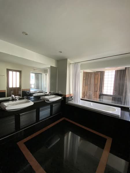 Baan Thirapa, Bangkok, 9 Soi Phra Phinit, Thung Maha Mek, Sathon, Bangkok, 3 Bedrooms, 190 sqm, Condo For Rent, by PROPERTYSIGHTS REAL ESTATE, 10810489 - DDproperty.com
