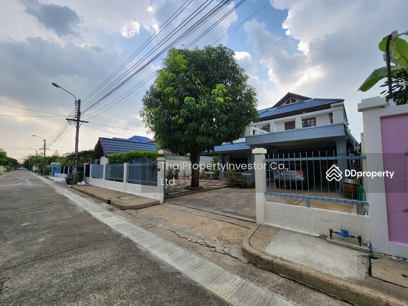 “ขายบ้านเดี่ยวนนทบุรี 90 ตร.วา เพียง 6.2 ล้าน | มณียา 3 ท่าอิฐ–ไทรม้า พื้นที่ใช้สอยเกือบ 300 ตร.ม.”, Nonthaburi, รัตนาธิเบศร์, Sai Ma, Muang Nonthaburi, Nonthaburi, 4 Bedrooms, 300 sqm, Single Detached House For Sale, by คุณเอ็มมี่, 10814293 - DDproperty.com