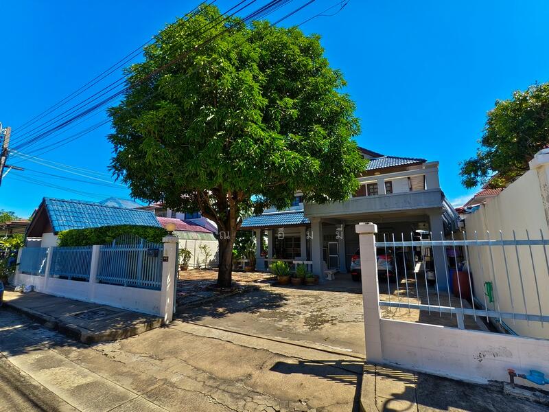 “ขายบ้านเดี่ยวนนทบุรี 90 ตร.วา เพียง 6.2 ล้าน | มณียา 3 ท่าอิฐ–ไทรม้า พื้นที่ใช้สอยเกือบ 300 ตร.ม.”, นนทบุรี, รัตนาธิเบศร์, ไทรม้า, เมืองนนทบุรี, นนทบุรี, 300 ตร.ม., บ้านเดี่ยว ขาย, โดย คุณเอ็มมี่, 10814293 - DDproperty.com