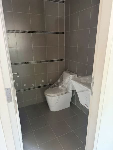 Townhouse Habitown Fold Tiwanon – Chaengwattana Muang Pathum Thani, Pathum Thani, 199/263 ถนนติวานนท์, Ban Mai, Muang Pathum Thani, Pathum Thani, 3 Bedrooms, 108 sqm, Townhouse For Sale, by Nopadon Iamimsamran, 10814830 - DDproperty.com