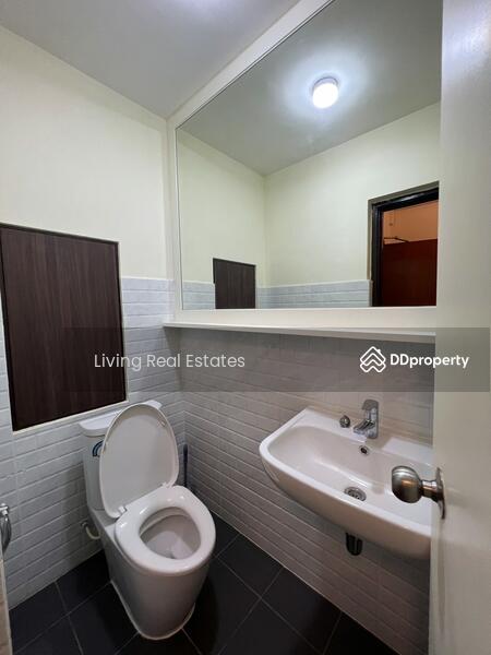 Lake View Geneva Condominium : เลควิวคอนโดมิเนียม อาคารเจนีวา, นนทบุรี, แจ้งวัฒนะ, บ้านใหม่, ปากเกร็ด, นนทบุรี, 75 ตร.ม., คอนโด ให้เช่า, โดย Living Real Estates, 10814848 - DDproperty.com