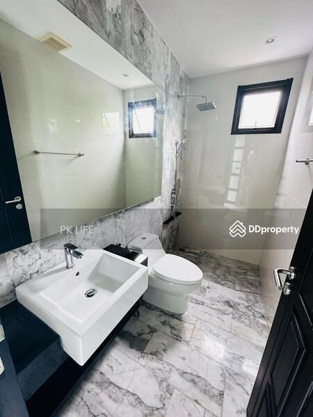 8R0491 This pool villa 3bedroom 4bathroom 90,000/month the house location at Chalong, Phuket, Chalong, Muang Phuket, Phuket, 3 Bedrooms, 300 sqm, Single Detached House For Rent, by PK LIFE Property, 10816182 - DDproperty.com