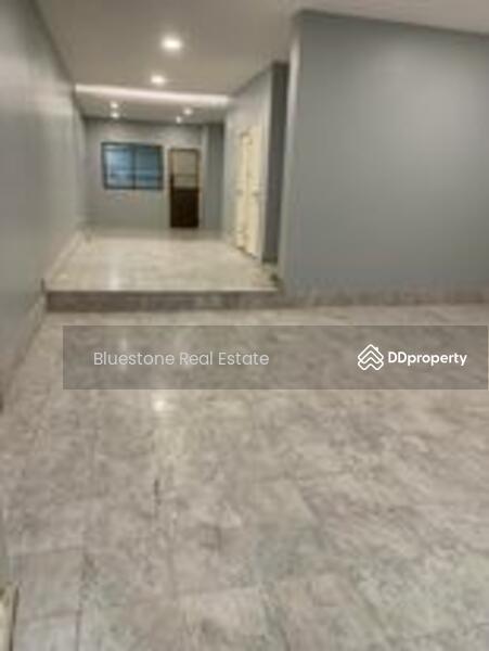 ทาวน์เฮ้าส์ อยปรีดีพนมยงค์ 6 ห้องนอน เอกมัย, กรุงเทพ, คลองตันเหนือ, วัฒนา, กรุงเทพ, 350 ตร.ม., ทาวน์เฮ้าส์ ให้เช่า, โดย Thiti Boonchurn, 10816854 - DDproperty.com