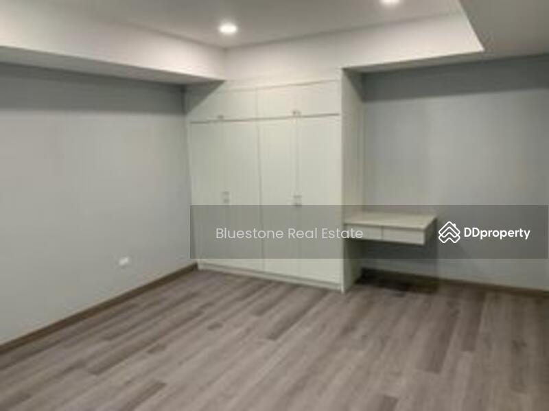 Townhouse, Soi Pridi Banomyong, 6 Beds Ensuite, Ekkamai, Bangkok, Khlong Tan Nua, Watthana, Bangkok, 6 Bedrooms, 350 sqm, Townhouse For Rent, by Thiti Boonchurn, 10816854 - DDproperty.com