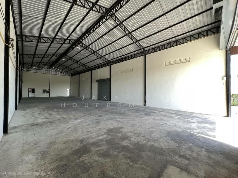 ให้เช่าโกดัง ลาดหลุมแก้ว คลองพระอุดม ปทุมธานี พร้อมออฟิศ, Pathum Thani, Khlong Phra Udom, Lat Lum Kaeo, Pathum Thani, , 350 sqm, Warehouse/Factory For Rent, by Jakarin Houpramong, 10816991 - DDproperty.com