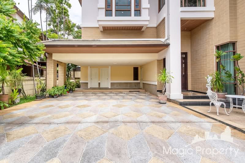 Baan Sansiri Sukhumvit 67, Bangkok, 32 Soi Sukhumvit 67, Phra Kanong Nua, Watthana, Bangkok, 5 Bedrooms, 560 sqm, Single Detached House For Sale, by Magic Property, 10817340 - DDproperty.com