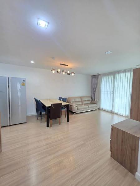 Mayfair Place Sukhumvit 64, Bangkok, Sukhumvit 64 Road, Bang Chak, Phra Khanong, Bangkok, 2 Bedrooms, 70 sqm, Condo For Sale, by Ulaiwan Boonsiri, 10817390 - DDproperty.com