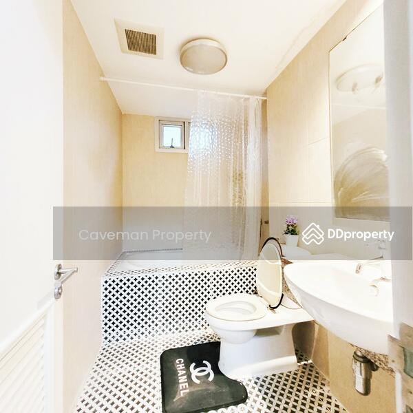 The Clover Thonglor Residence, Bangkok, Soi Sukhumvit 55, Khlong Tan Nua, Watthana, Bangkok, 2 Bedrooms, 71 sqm, Condo For Rent, by Caveman Property, 10821122 - DDproperty.com