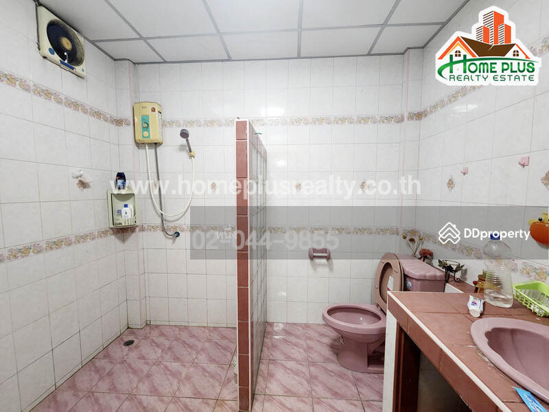 หมู่บ้านสินทรัพย์นครการ์เด้น กาญจนาภิเษก (ใกล้แม็คโครบางบอน), กรุงเทพ, หลักสอง, บางแค, กรุงเทพ, 148 ตร.ม., ทาวน์เฮ้าส์ ขาย, โดย หนึ่ง, 10821550 - DDproperty.com