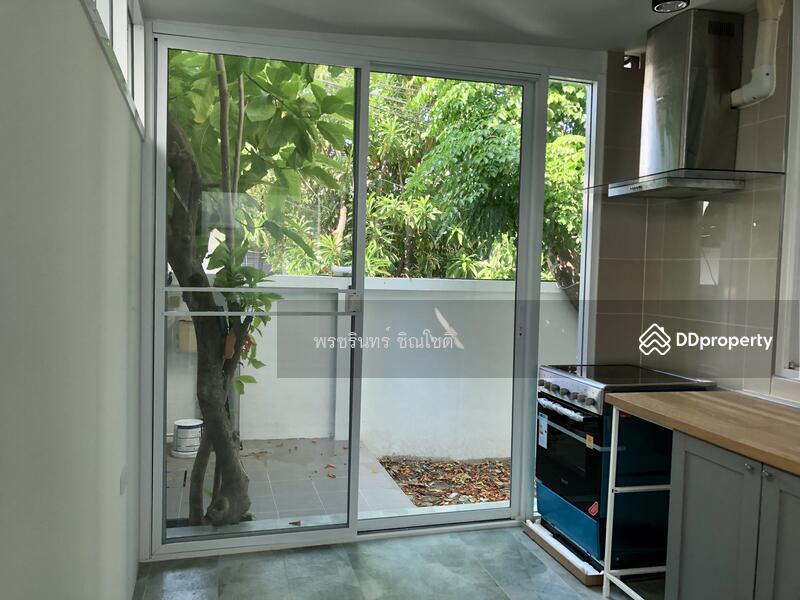 ให้เช่า - บ้านเดี่ยว ใกล้ BTS วุฒากาศ, กรุงเทพ