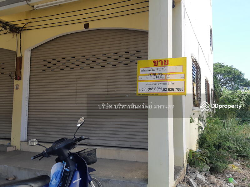 For Sale - Shophouse 266 Nong Han San Sai Chiang Mai, Chiang Mai