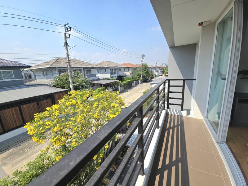 Casa Premium On Nut-Wongwaen : คาซ่า พรีเมี่ยม อ่อนนุช-วงแหวน, กรุงเทพ, ถนน กาญจนาภิเษก, ดอกไม้, ประเวศ, กรุงเทพ, 150 ตร.ม., บ้านเดี่ยว ขาย, โดย ศรันย์ภัค สรัลสรกฤตย์, 10827602 - DDproperty.com