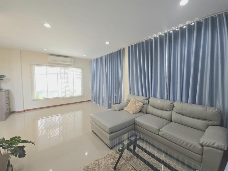 Casa Premium On Nut-Wongwaen, Bangkok, Kanchanaphisek Road, Dok Mai, Prawet, Bangkok, 4 Bedrooms, 150 sqm, Single Detached House For Sale, by ศรันย์ภัค สรัลสรกฤตย์, 10827602 - DDproperty.com