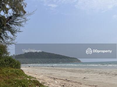 ขาย - ขายที่ดินแปลงสวย ติดหาดแม่รำพึง จ.ระยอง หน้ากว้าง 88 ม./ 25-0-49.7 ไร่, ระยอง