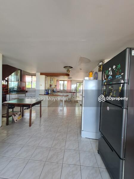 For Sale - Beach Front Villa For Sale For 2 old house, Phetchaburi
