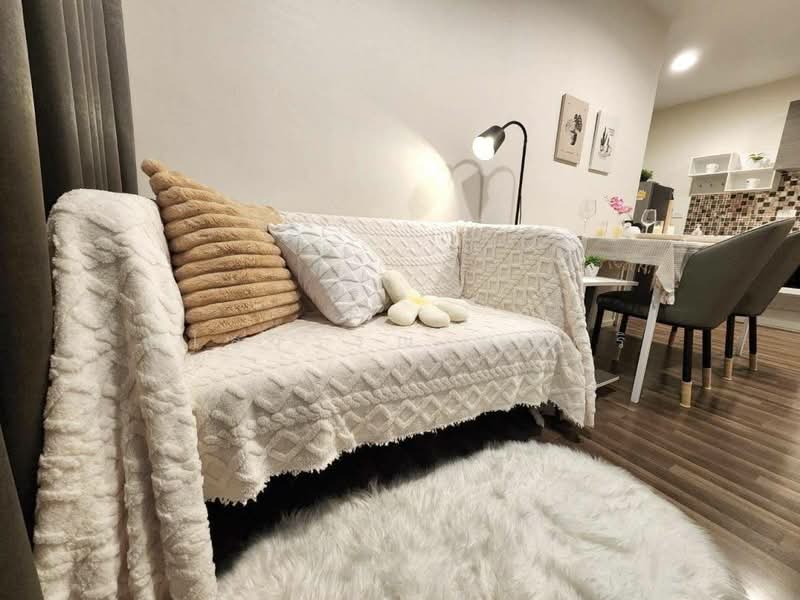 Living Nest Ramkhamhaeng, Bangkok, 845 Ramkhamhaeng Road, Hua Mak, Bang Kapi, Bangkok, 2 Bedrooms, 47 sqm, Condo For Rent, by Ulaiwan Boonsiri, 10835899 - DDproperty.com