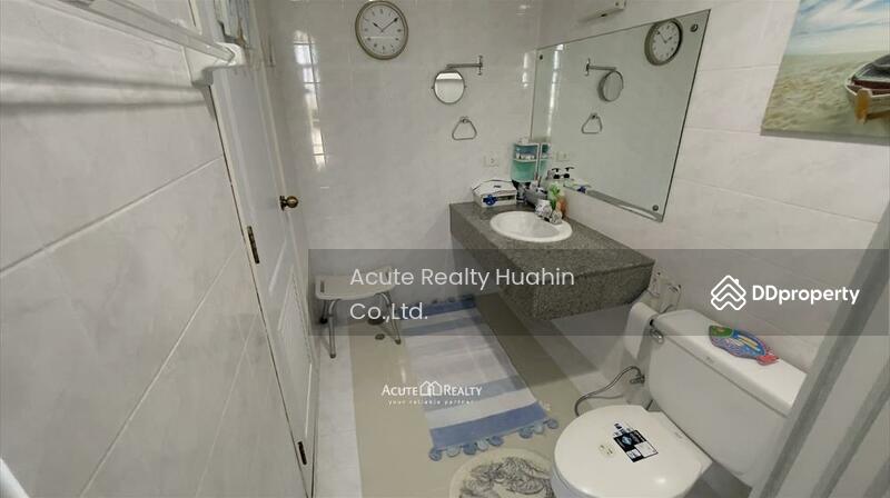 ขาย - Rimhad Condo : อาคารริมหาดคอนโด, เพชรบุรี