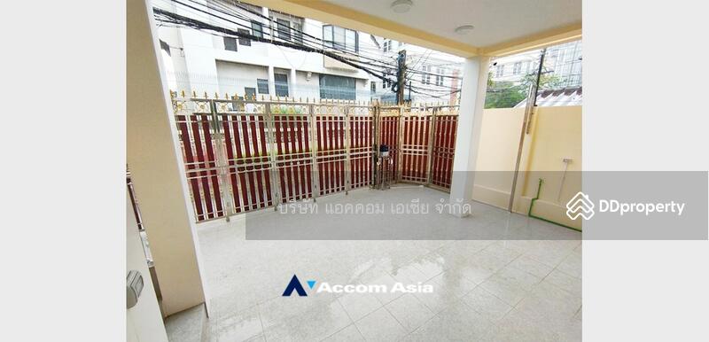 For Rent - Home Office, Pet friendly | 8 Bedrooms House For Rent in Sathorn, BangkokAA31916, Bangkok