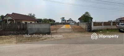 ขาย - 56000 บ้านตึก2ชั้นและบ้านครึ่งตึกครึ่งไม้2ชั้น 973.8ตรว. ภูกามยาว พะเยา, พะเยา