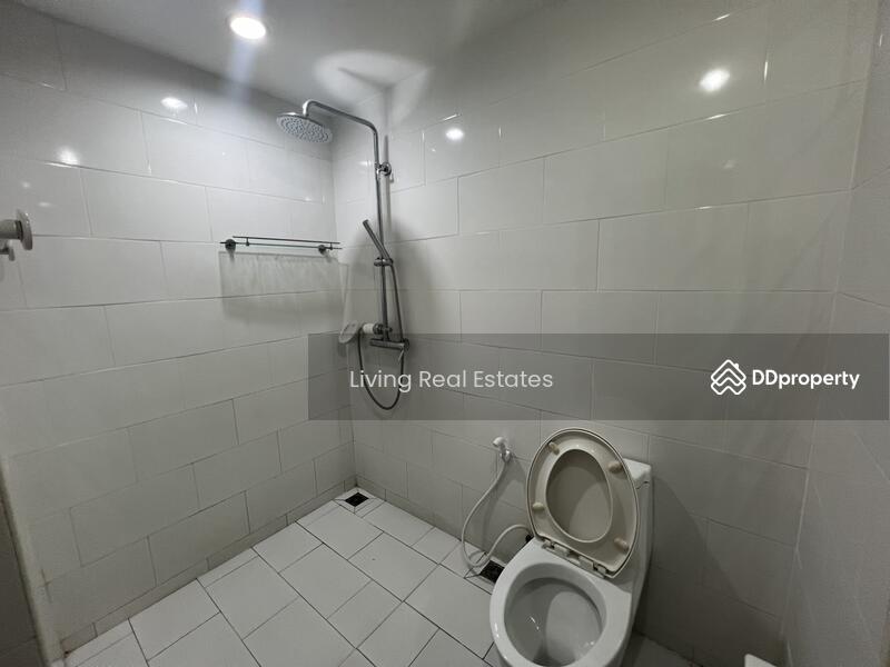 PG Rama 9, Bangkok, 98 Rama 9 Road, Huai Khwang, Bangkok, Studio, 30 sqm, Condo For Rent, by Living Real Estates, 10845075 - DDproperty.com