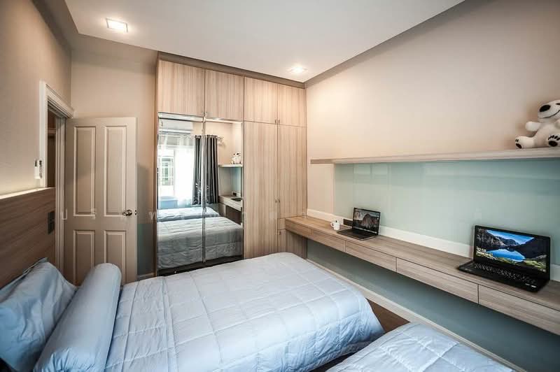 Golden Town Rattanathibet-Saima Station, Nonthaburi, Soi Wat Pleng-Bang Na Alley, Rattanathibet Road, Talat Kwan, Muang Nonthaburi, Nonthaburi, 3 Bedrooms, 130 sqm, Townhouse For Rent, by ปรินทร์ญาดา ชิณโชติ, 10846731 - DDproperty.com