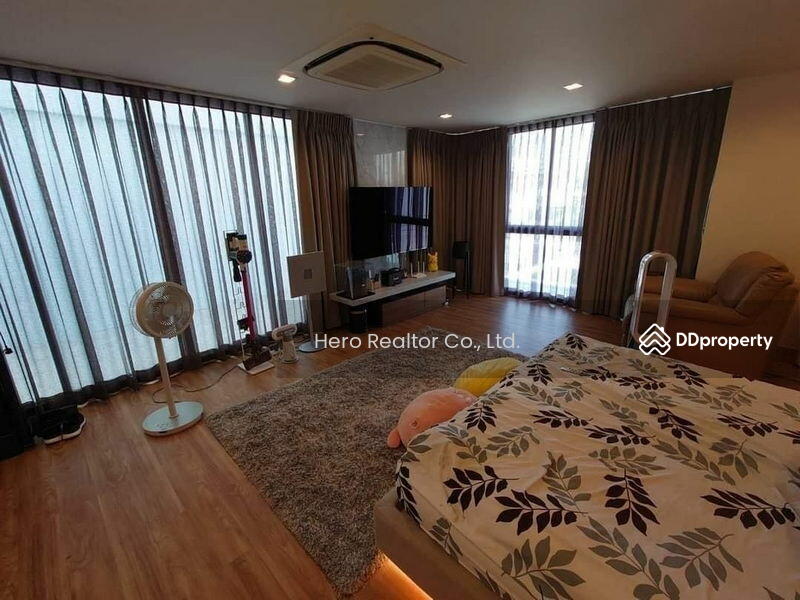 For Sale - Glam, Bangkok